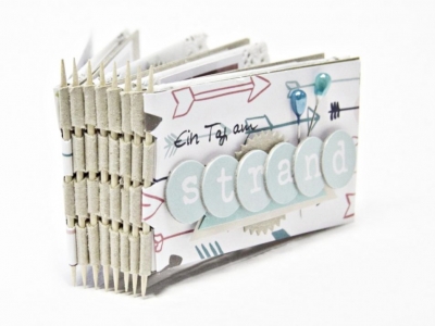 Minialbum mit Piano Hinge Bindung / Zahnstocherbindung